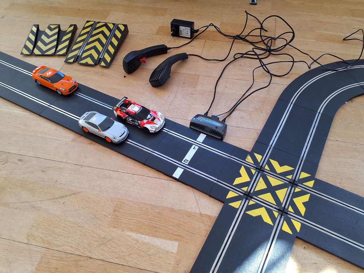 Scalextric racerbane